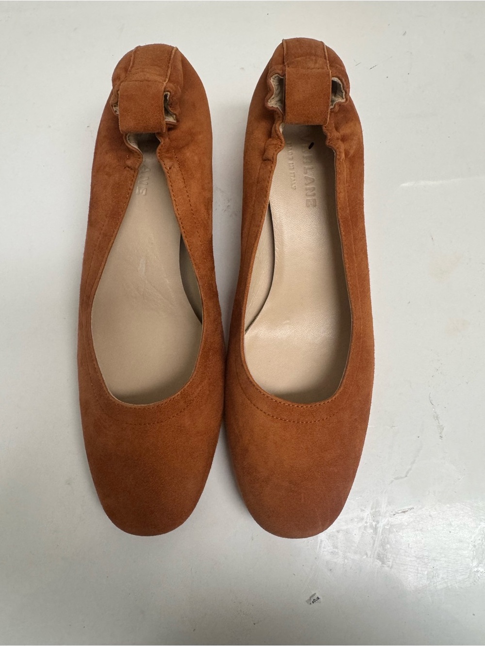 Everlane Cognac Suede Block Heel Pumps Made in Italy - Picture 4 of 16